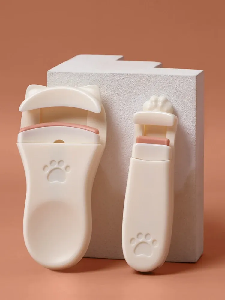 Recourbe-cils griffe de chat, regard sublimé