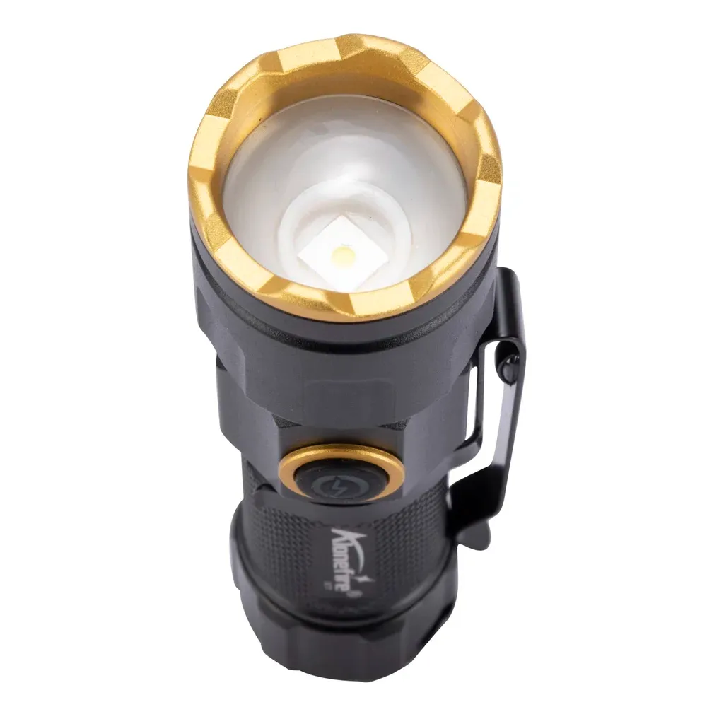 Lampe torche Zoom X77 avec accessoires