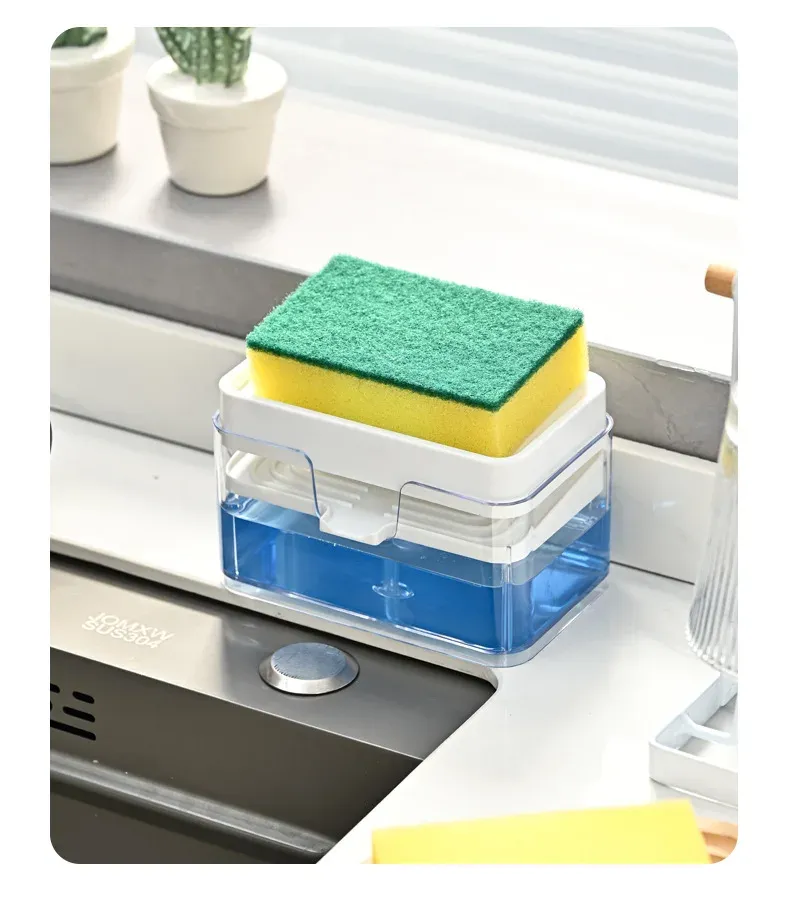 Distributeur de savon automatique, ambiance cuisine