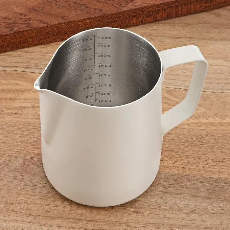 Pichet à mousse pour café et lait en acier inoxydable 304, 350 ml / 600 ml, avec échelle précise 4