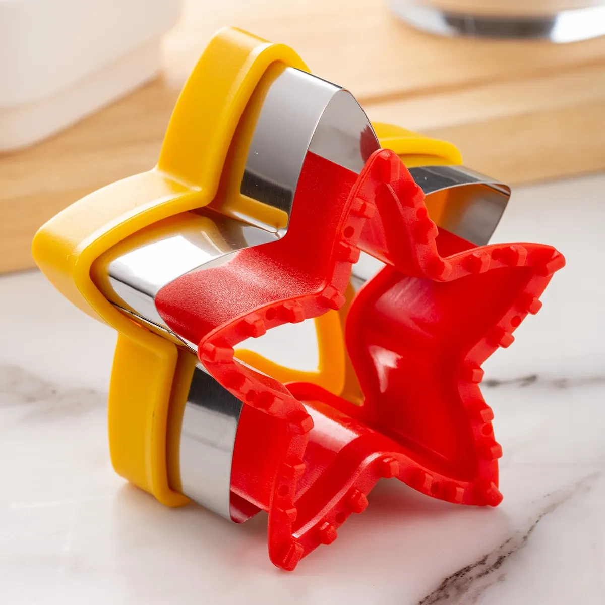 Coupe-sandwich et scelleur pour le déjeuner