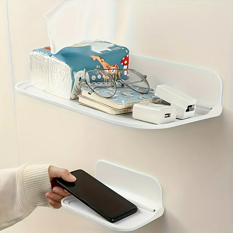 Étagère pliable installée dans un intérieur moderne