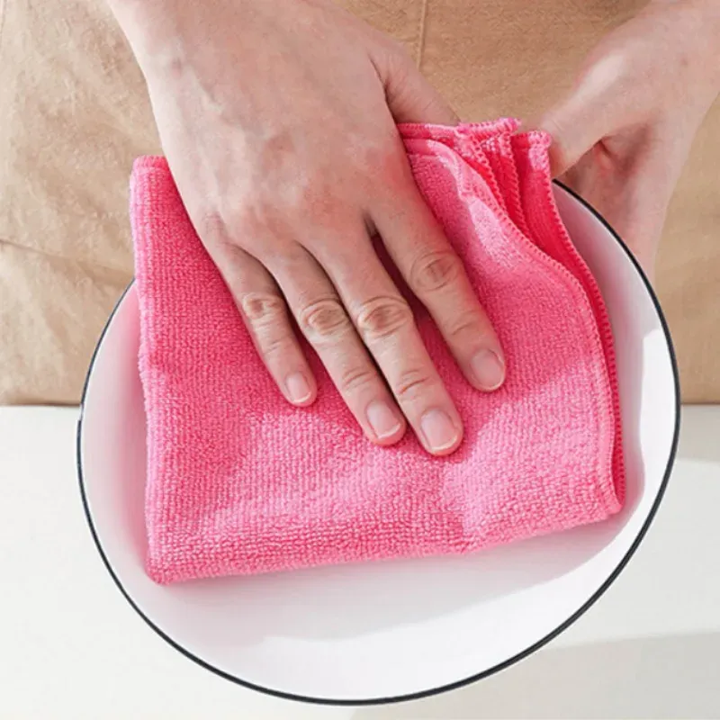 Chiffons de nettoyage en microfibre, prêts à l'emploi