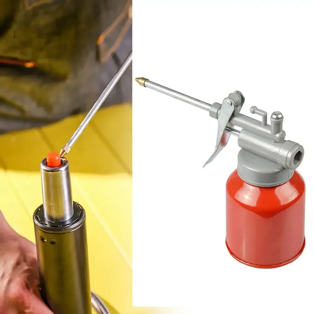 Burette à huile manuelle 250 ml avec pompe de graissage et pulvérisateur 4