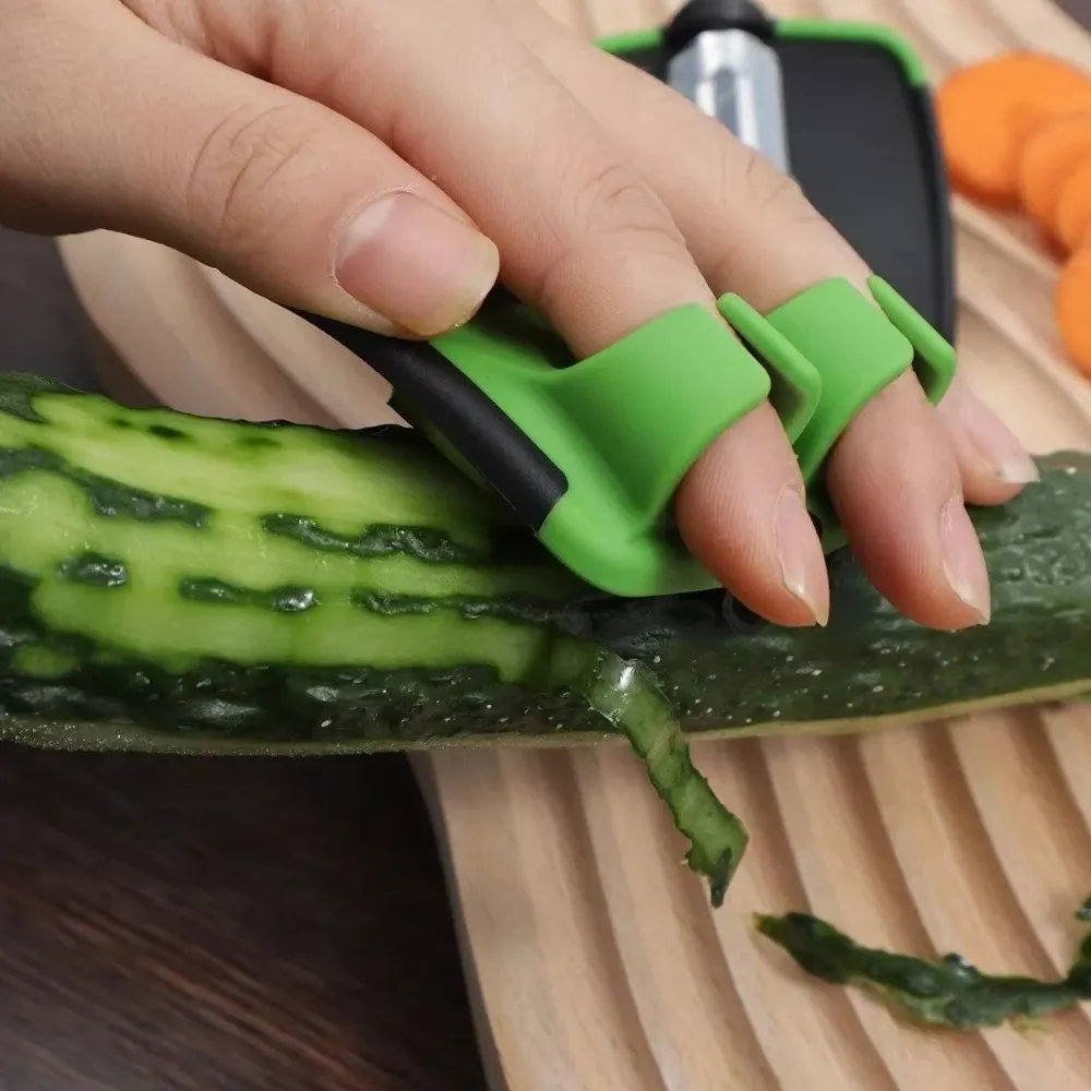 Éplucheur multifonction pour fruits et légumes