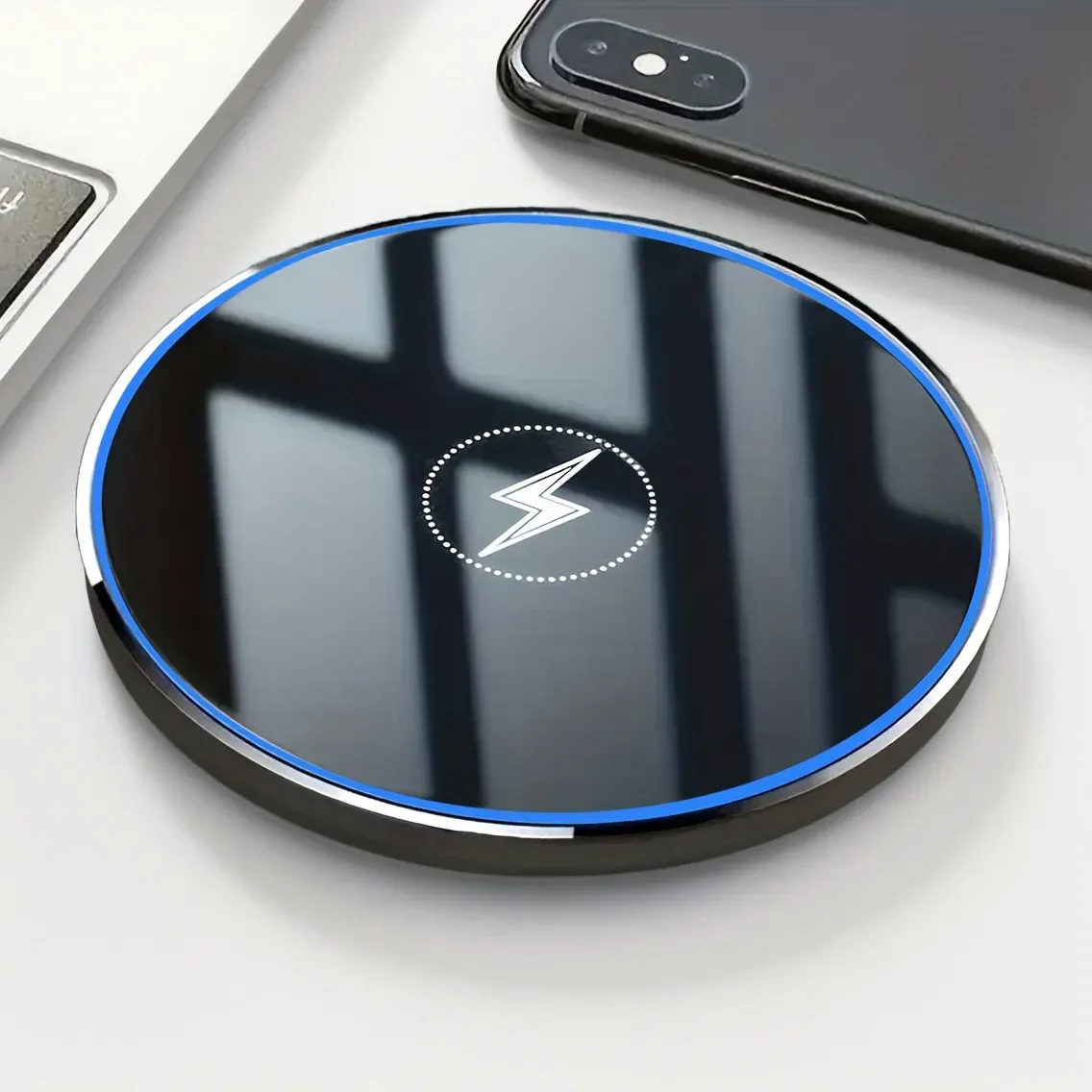 Chargeur sans fil universel pour iPhone 17/16/15 Pro Max, Samsung Galaxy S22/S21, Huawei, Xiaomi et Google Pixel 4