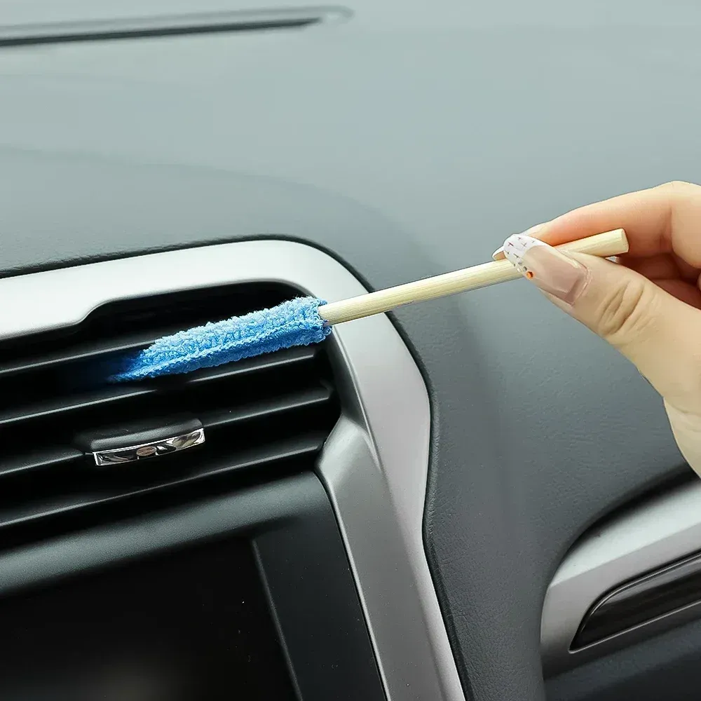 Détail de la tête de brosse en microfibre