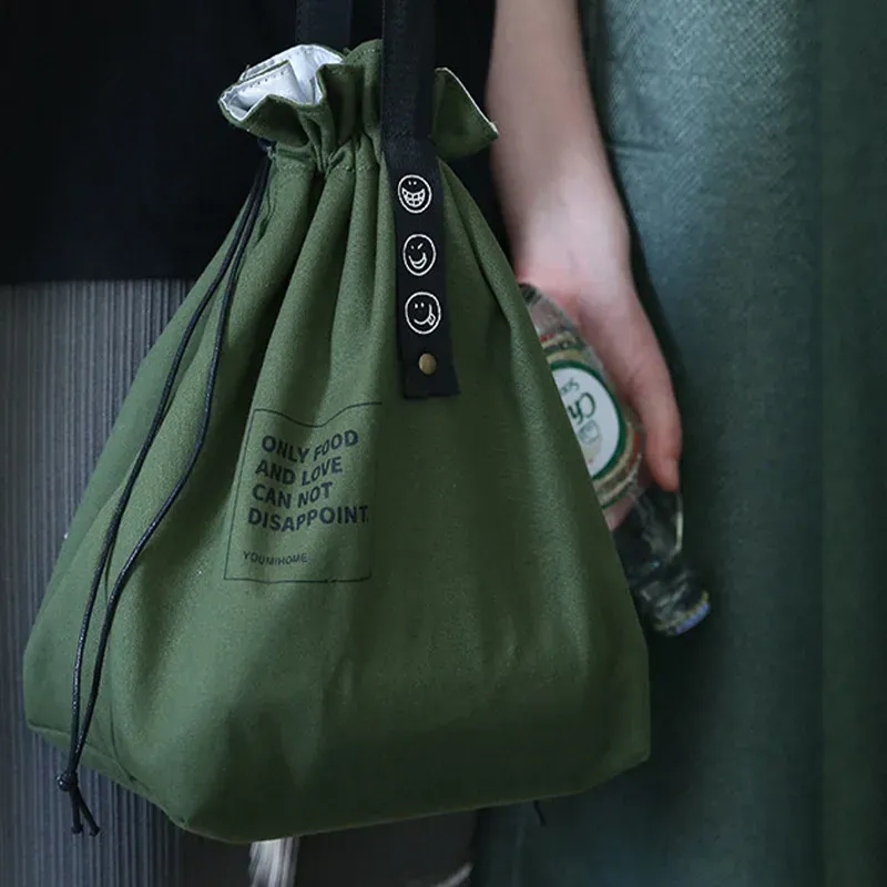 Sac à bento en toile, finitions