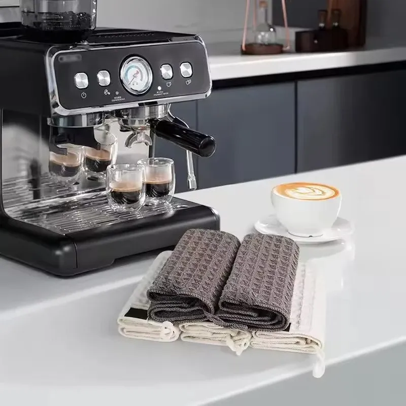 Serviettes de nettoyage en microfibre super absorbantes pour bar à café, lot de 4 2