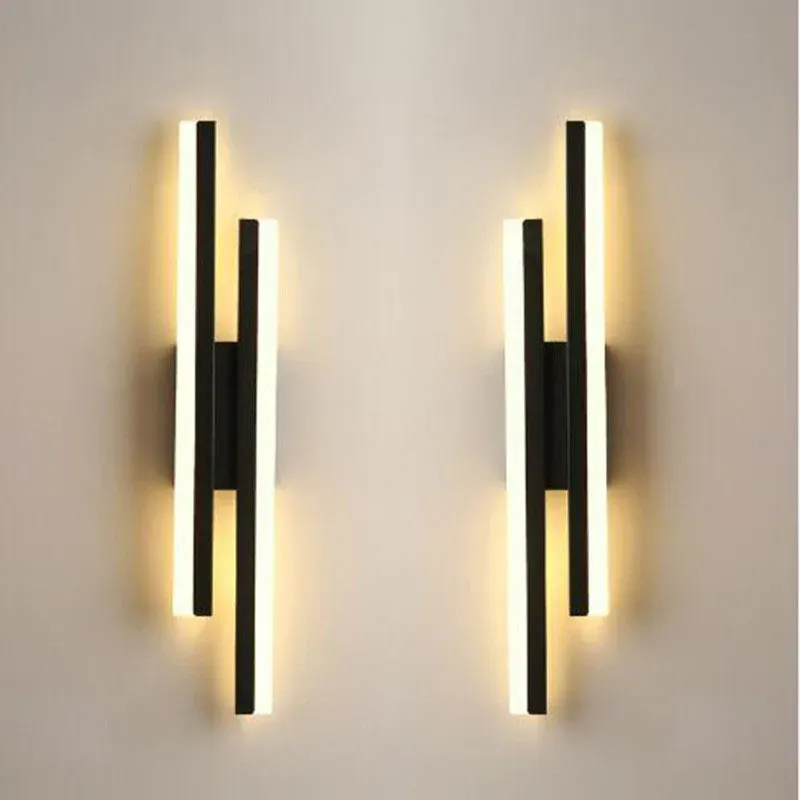 Applique murale LED en cuivre avec abat-jour acrylique pour chambre à coucher 1