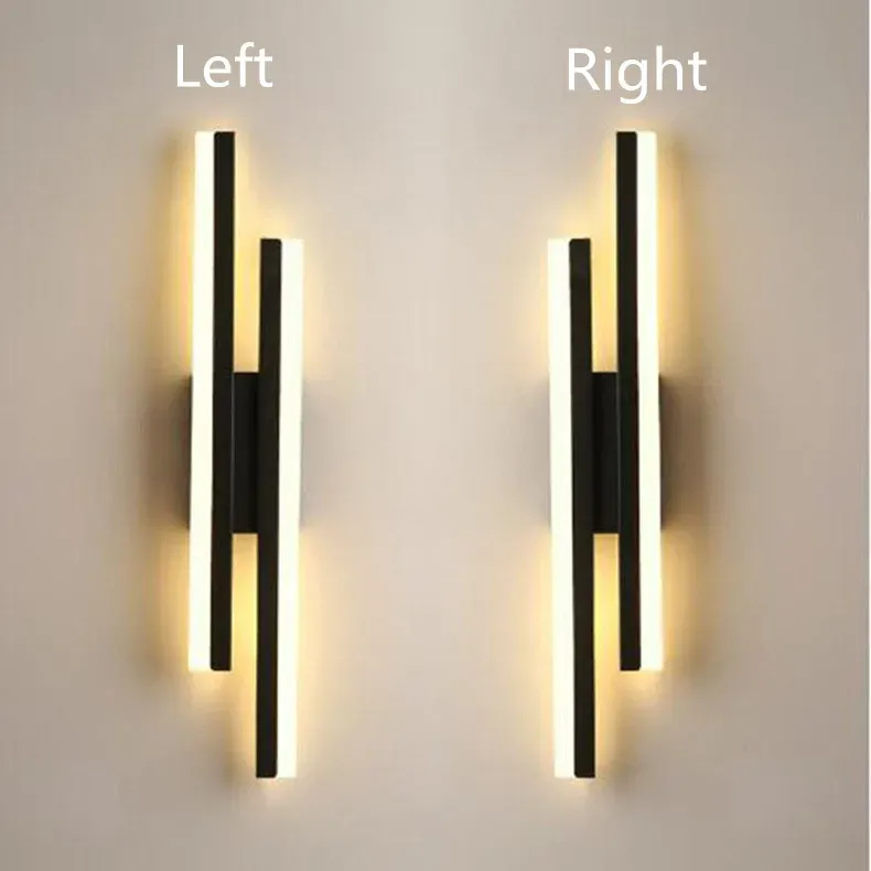 Applique murale LED au-dessus d'un chevet