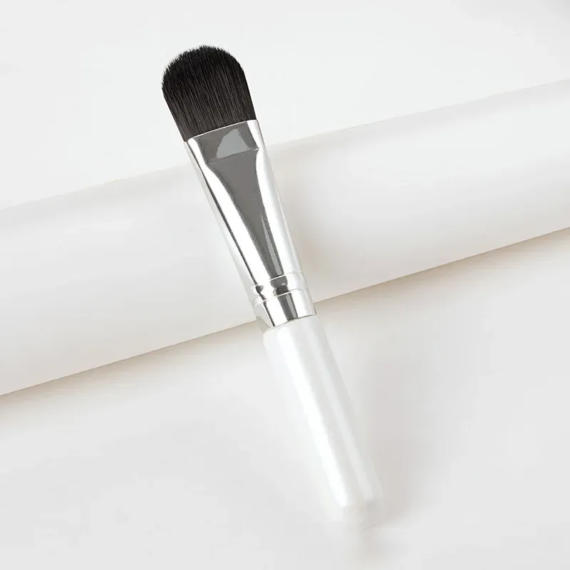 Brosse à masque facial à poils doux et plats, pour le nettoyage du visage et l'application du fond de teint et des anti-cernes 6
