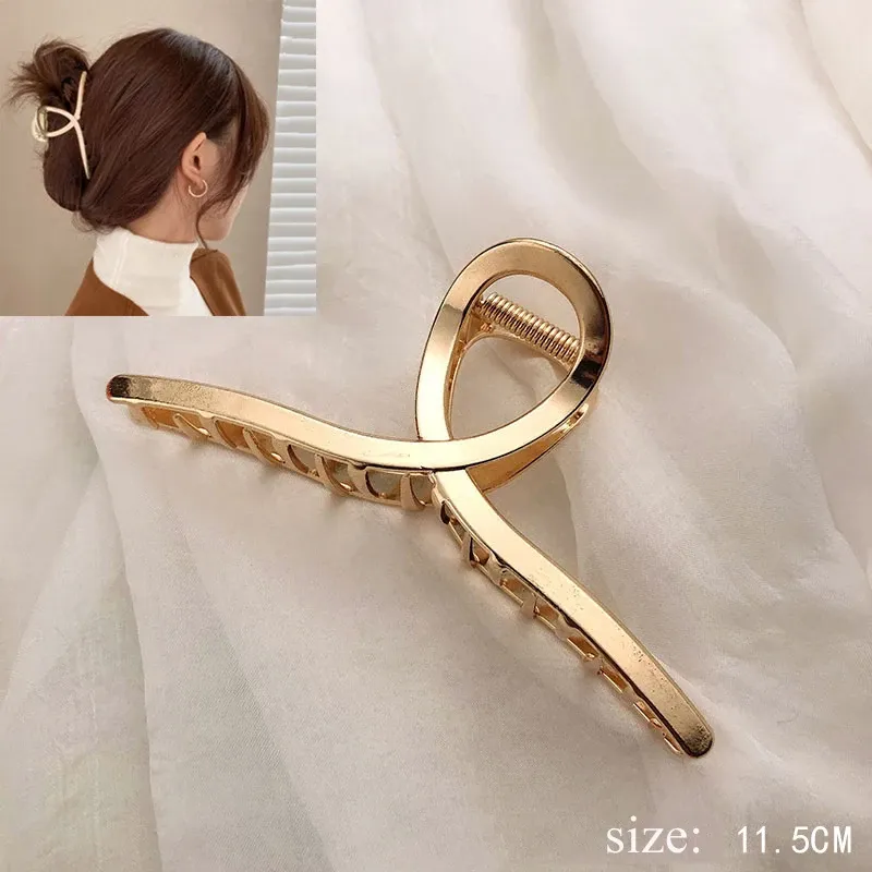 Pince à cheveux géométrique ajourée en métal pour femme 40