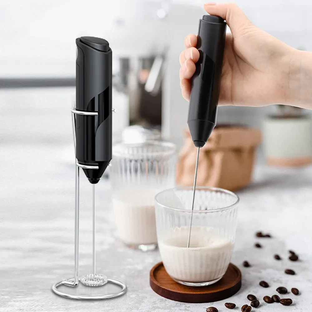 Mousseur à lait électrique portatif, mini fouet à boisson alimenté par batterie pour café 1