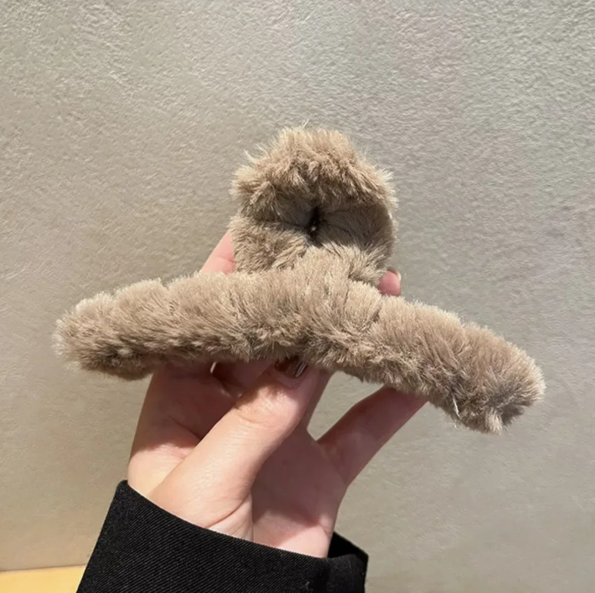 Griffe en peluche pour femme, pince crabe en acrylique élégante, accessoire pour cheveux d'automne et d'hiver 16