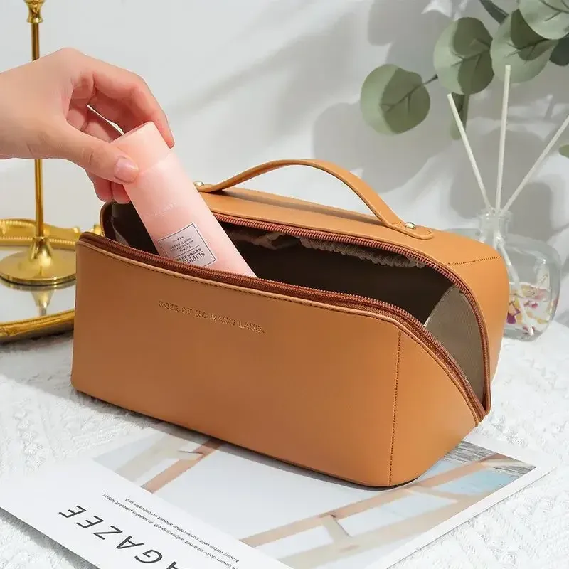Trousse de toilette pour femme avec fermeture éclair