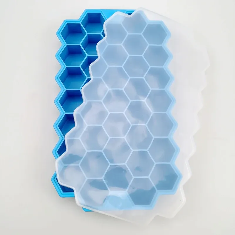 Moule à glaçons en silicone, lot de 4/2/1 pièces, 148 glaçons, qualité alimentaire, sans BPA, réutilisable, avec couvercles 9