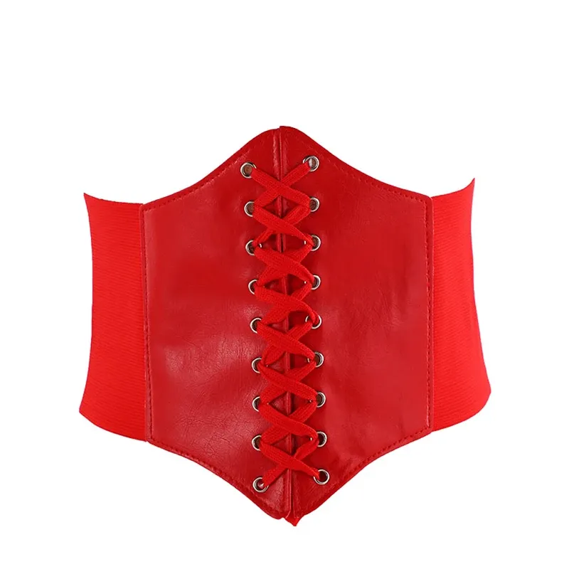 Corset femme gaine amincissante, porté au quotidien