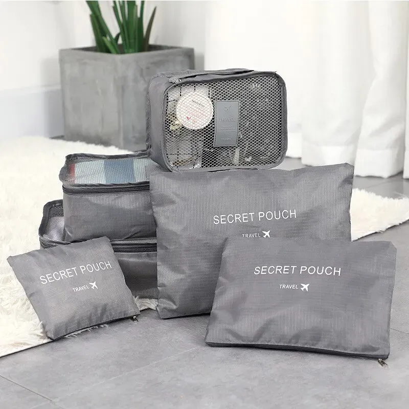 Détail des pochettes de rangement