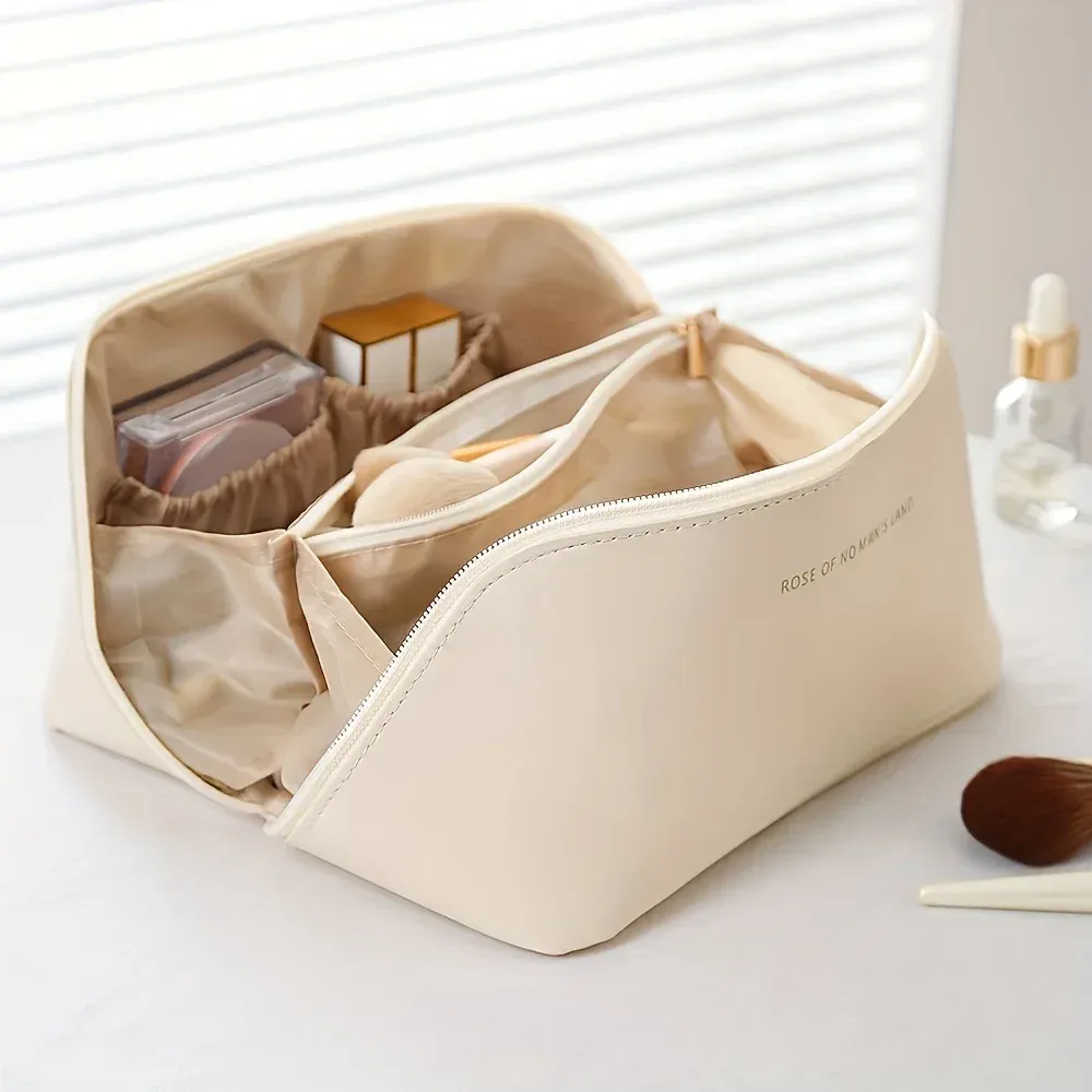 Organisateur de maquillage élégant vue d'ensemble