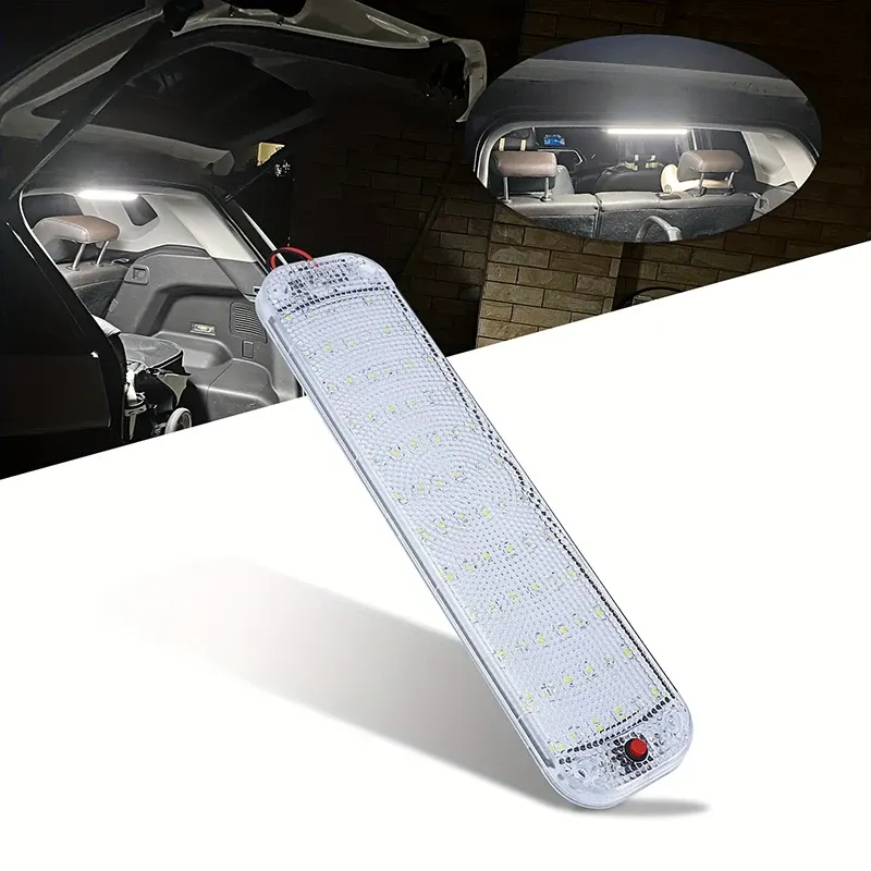 Barre lumineuse installée dans un habitacle