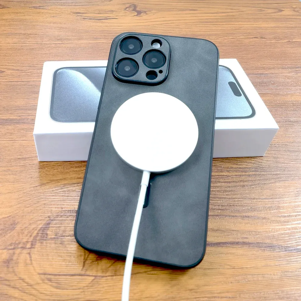 Étui de luxe en cuir PU à motif cerf compatible MagSafe pour iPhone 11 à 18 Pro Max 6