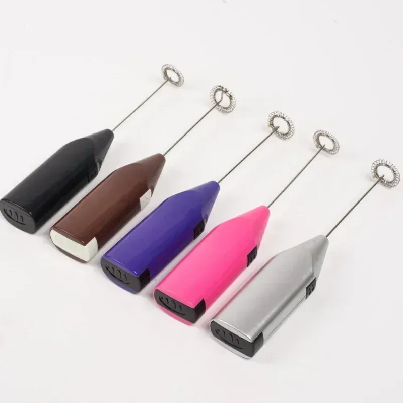 Mini fouet électrique portatif pour café, cappuccino et mousse de lait 3