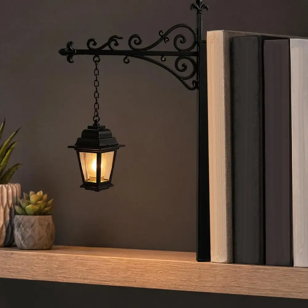 Lampe de bibliothèque vintage, sur étagère