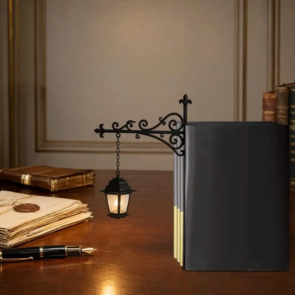 Lampe de bibliothèque vintage, ambiance nocturne