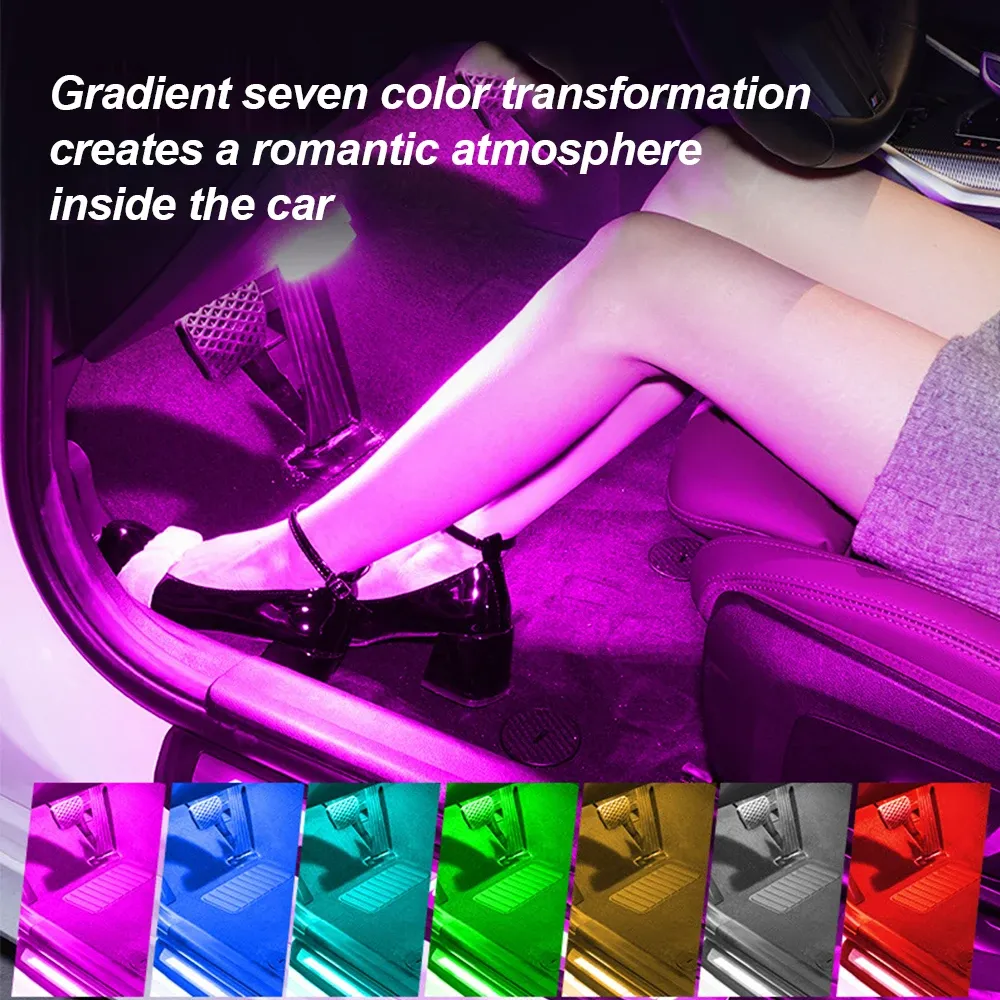 Lampe LED tactile pour voiture en situation