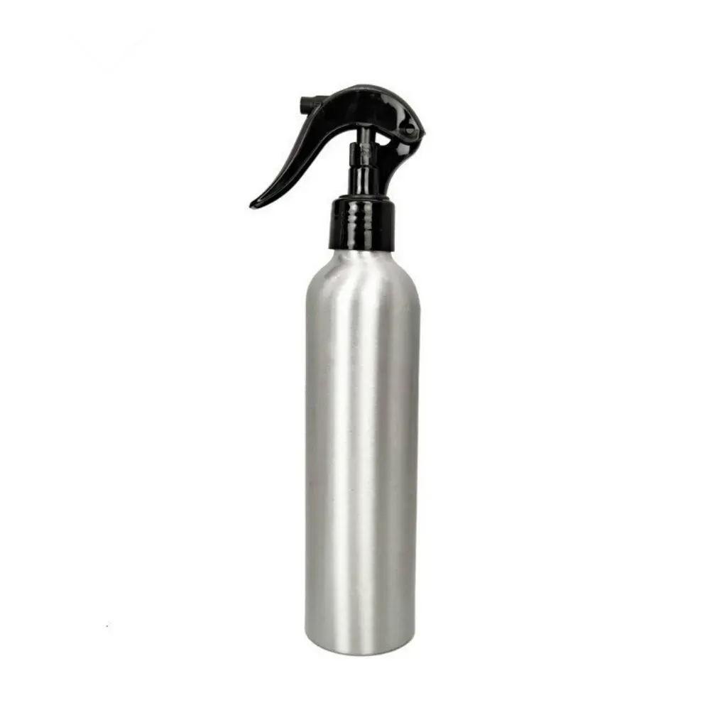 Flacon pulvérisateur en aluminium, détail de la pompe