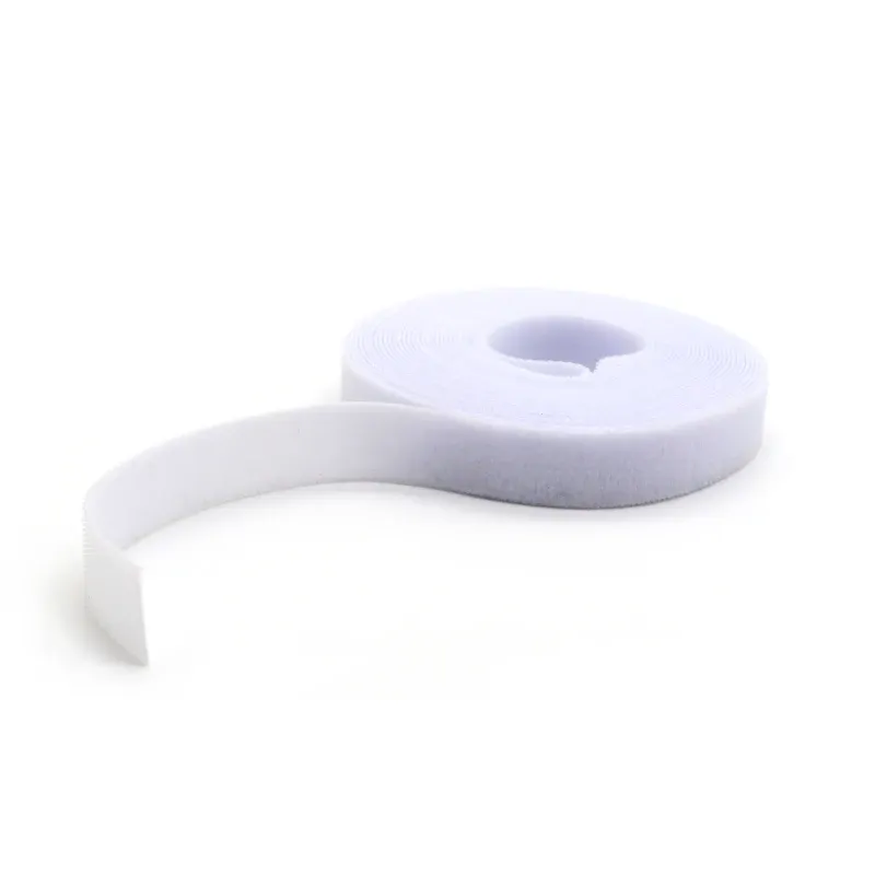 Attaches de câble en utilisation