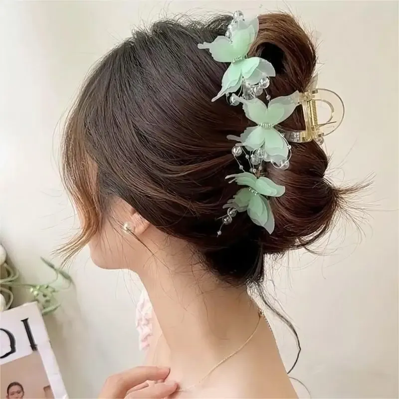 Pince à griffes papillon transparente bleu clair/rose, pince à cheveux Fairycore en perles et strass, accessoire pour cheveux romantique élégant 6