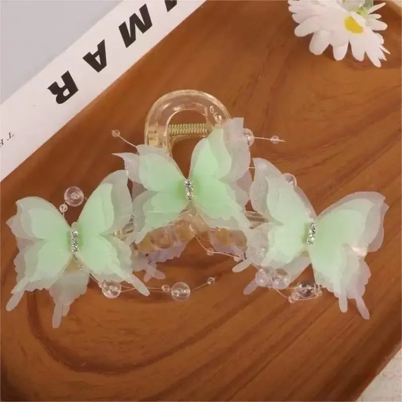 Pince à griffes papillon transparente bleu clair/rose, pince à cheveux Fairycore en perles et strass, accessoire pour cheveux romantique élégant 10