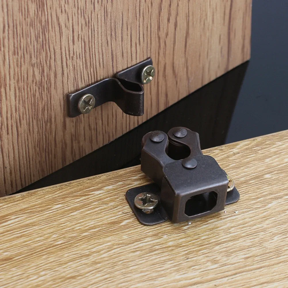 Ambiance intérieure avec loquet d'armoire