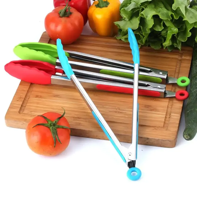 Pince alimentaire en silicone au design épuré