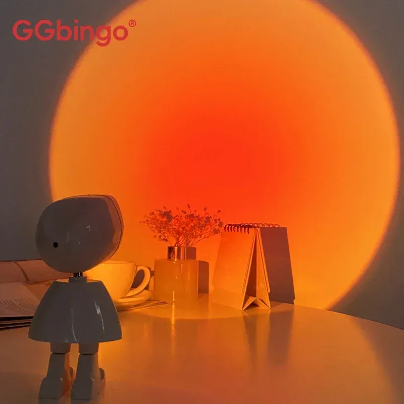 GGbingo Projecteur Arc-en-ciel Robot Astronaute Rechargeable, Lampe de Table Coucher de Soleil, Veilleuse à Intensité Variable pour Ambiance Chambre - Image 1