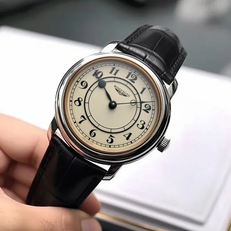 Montre homme de luxe, finition et design