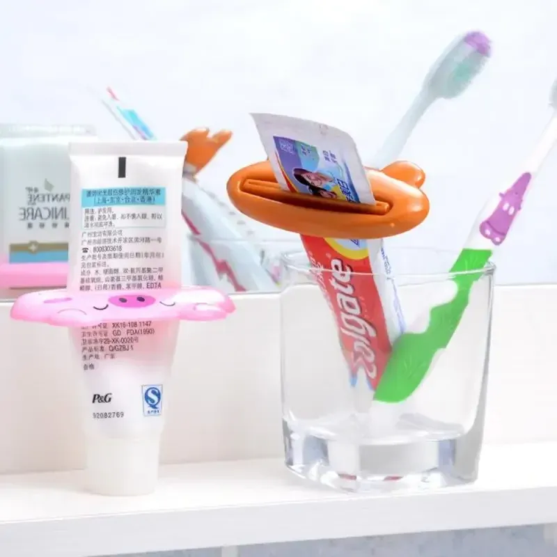 Presse-tube multifonctionnel pour dentifrice et nettoyant visage 4
