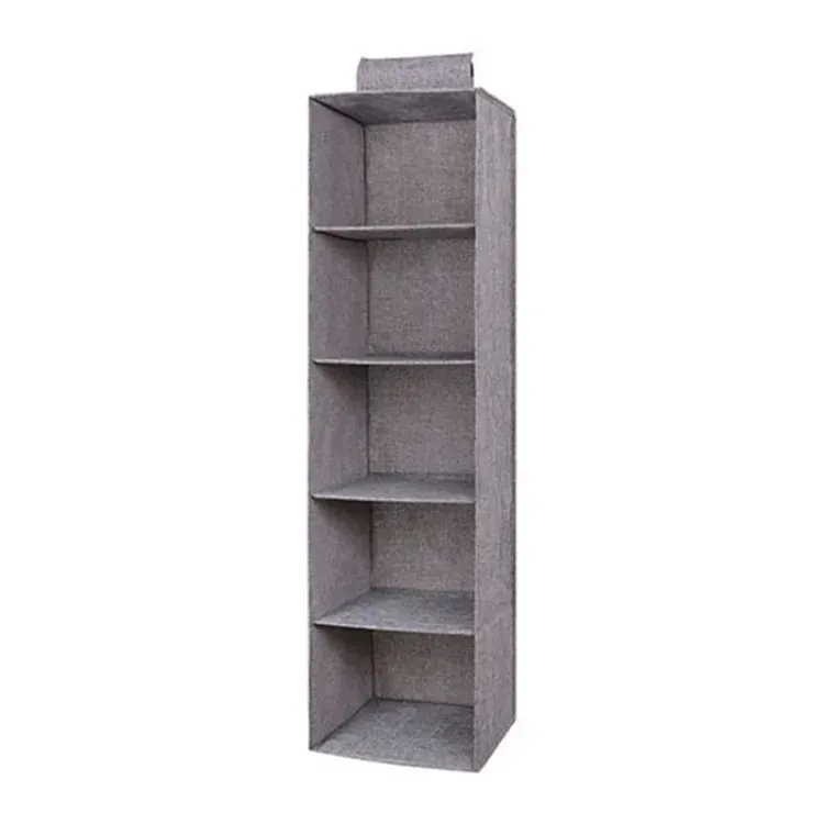 Rangement suspendu dans un placard