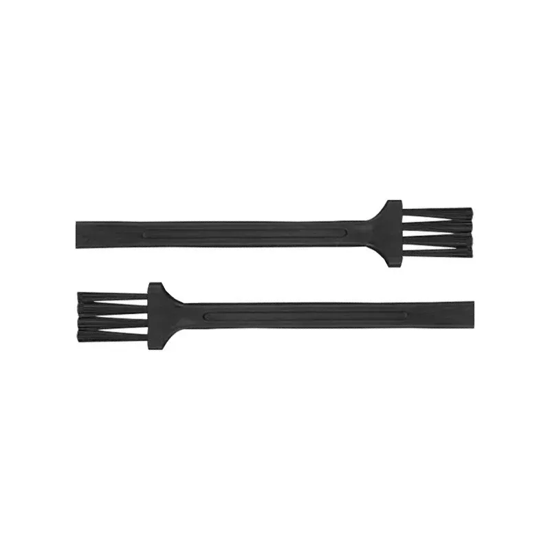 Mini brosses de nettoyage en situation