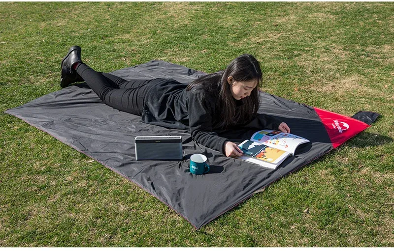 Tapis NatureHike pour les activités de plein air