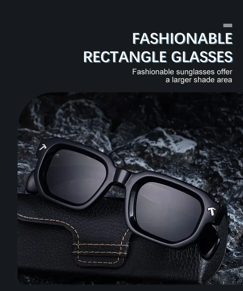 Lunettes de soleil carrées en situation de conduite