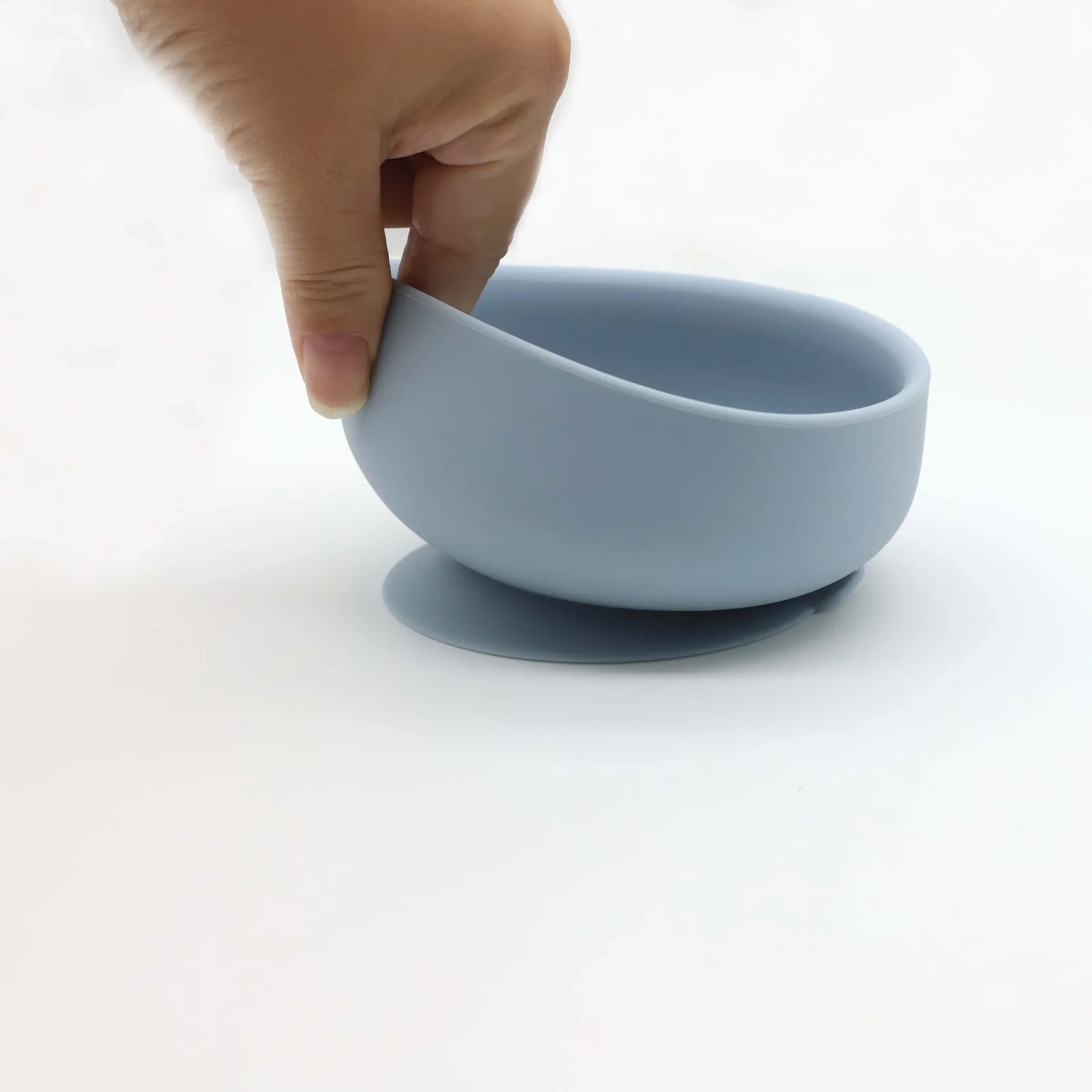 Cuillère à manche en bois pour l'alimentation de bébé