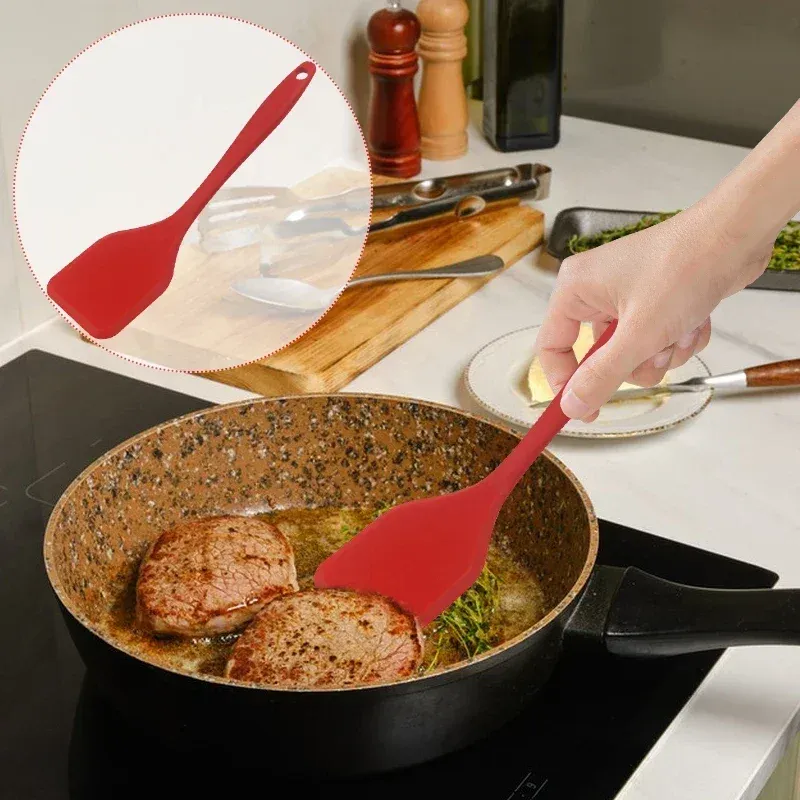 Spatule antiadhésive en silicone, spatule dense pour poisson et omelette, ustensile de cuisine 3