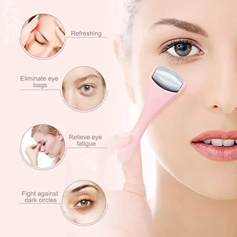 Utilisation du rouleau de refroidissement sur le contour des yeux