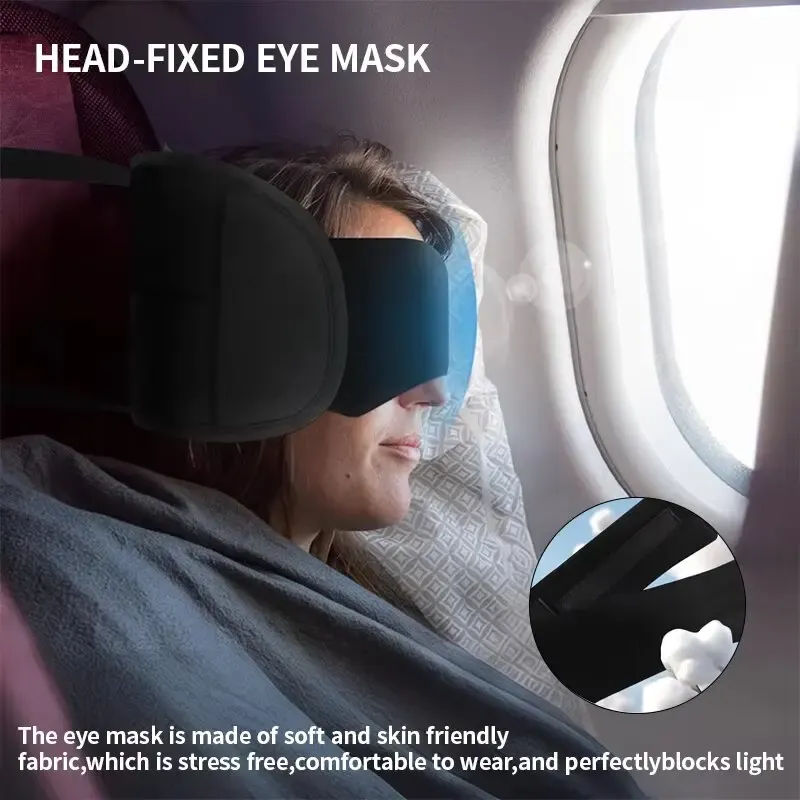 Ensemble oreiller et masque de sommeil en situation de voyage