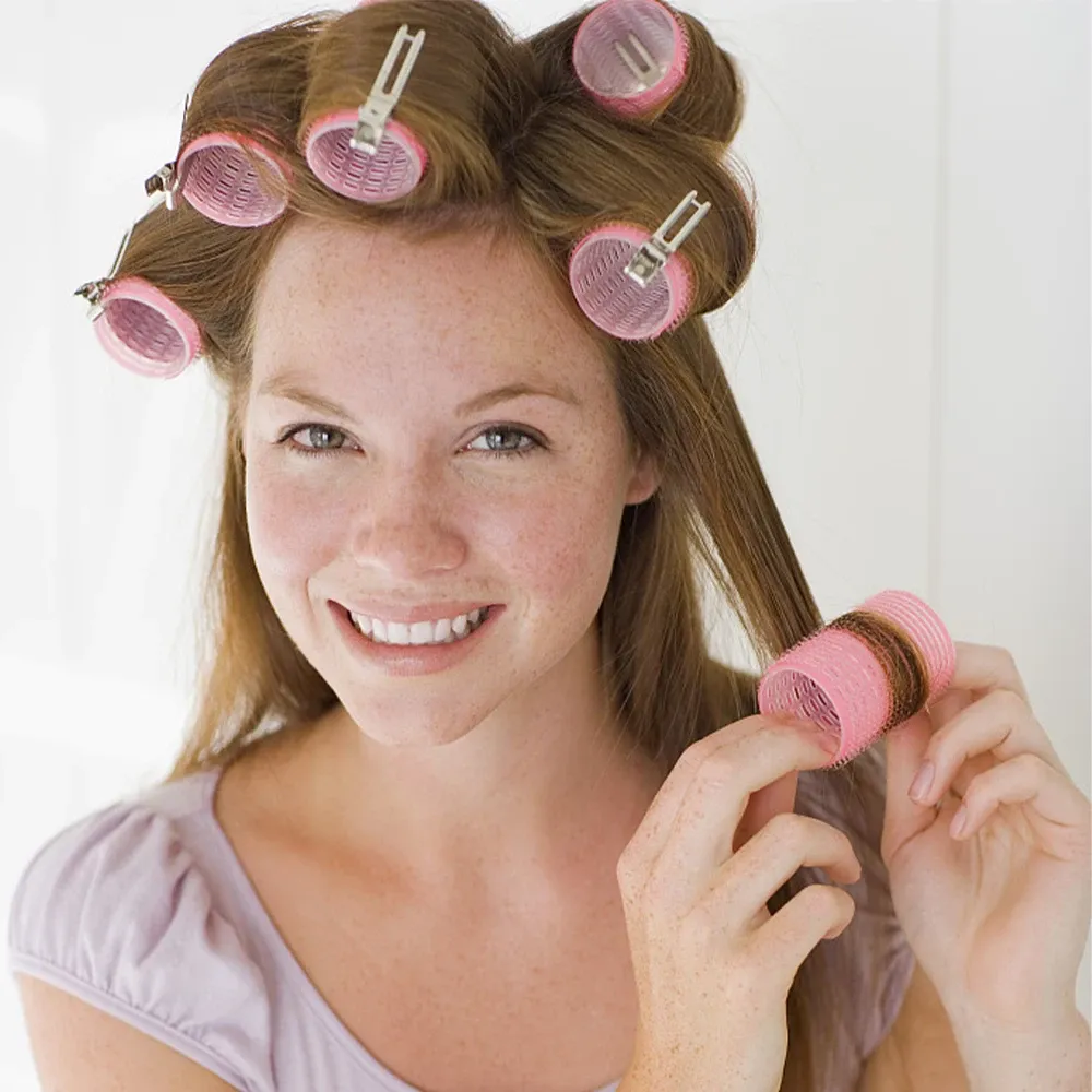 Bigoudis auto-agrippants sur cheveux moelleux