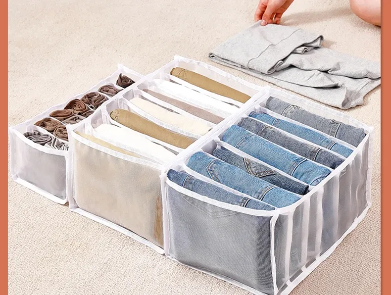 Rangement pliable pour la maison en situation