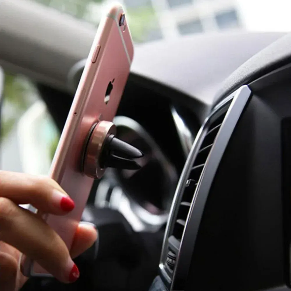 Support magnétique pour smartphone, usage au quotidien